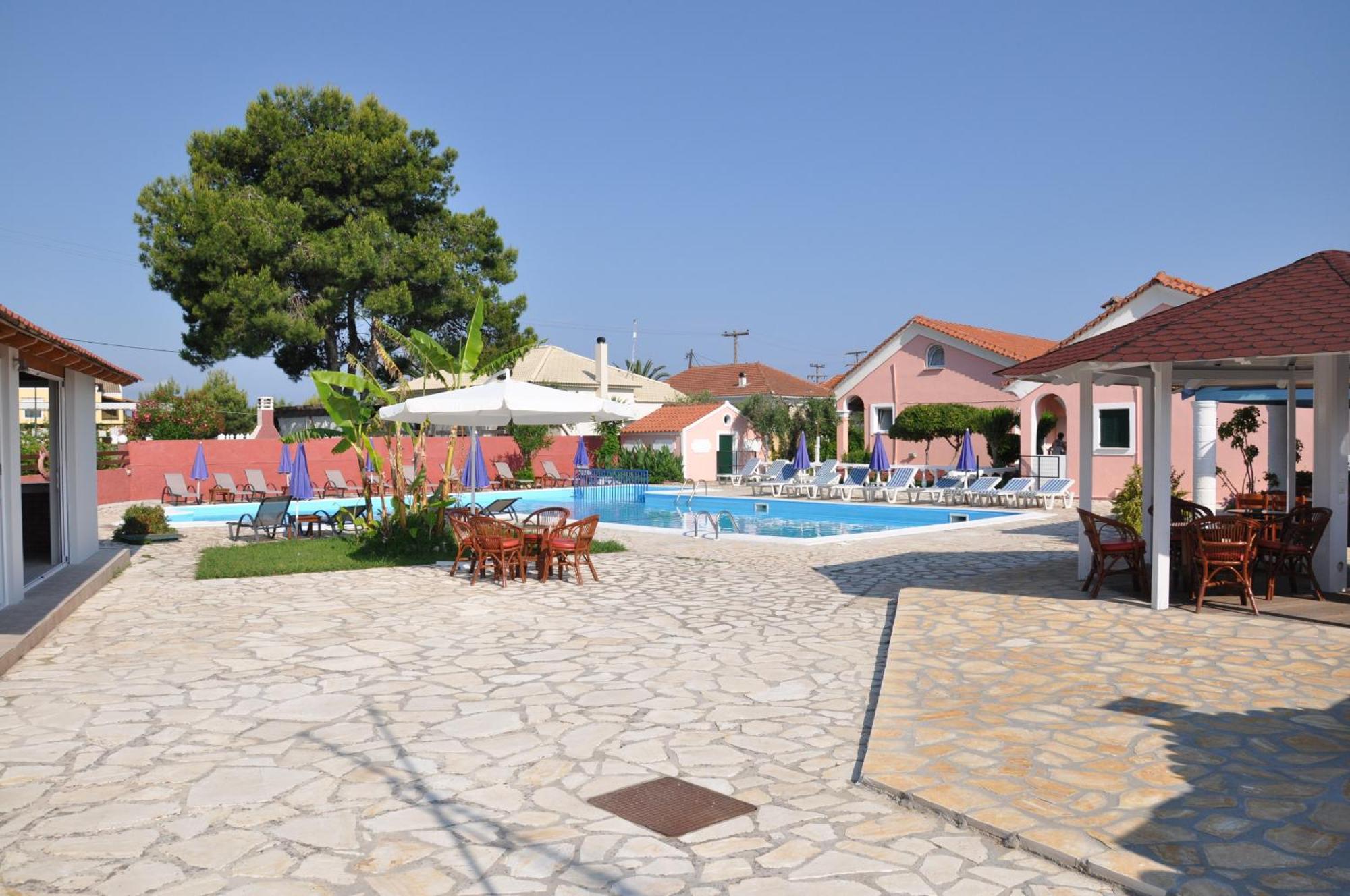 Tassos Apartments Corfu  Εξωτερικό φωτογραφία